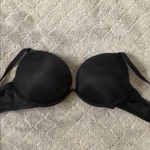 Black PINK Victoria secret push up bra